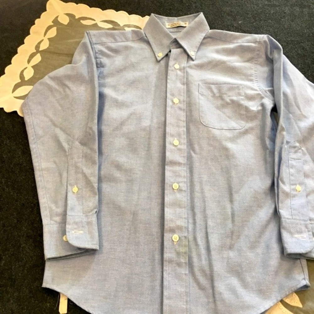 EUROPA COLLECT BOYS BUTTON DOWN BLUE  SHIRT, Size 10, EUC